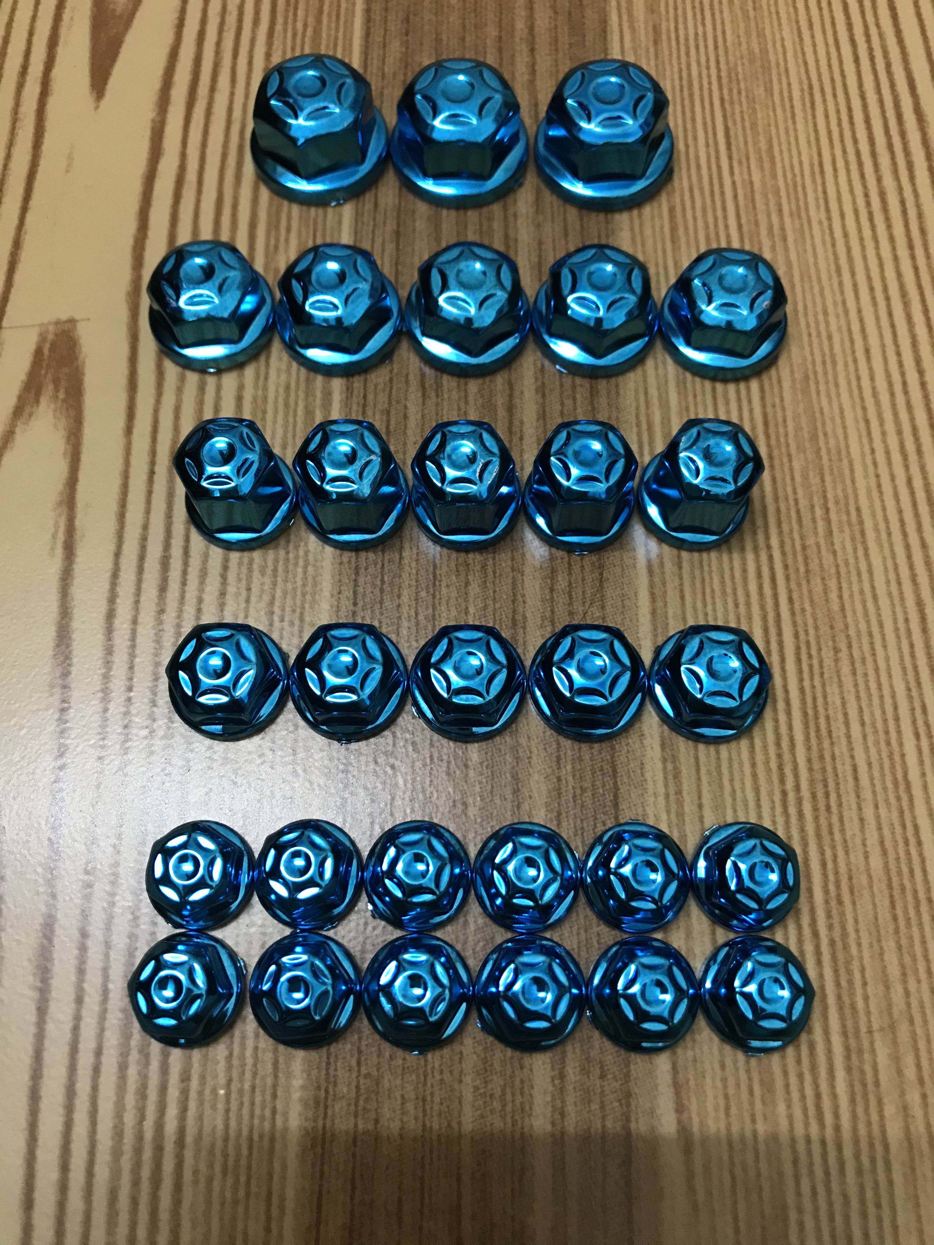 Bộ Chụp ốc màu - 1 bộ 30 con ( màu xanh ngọc )