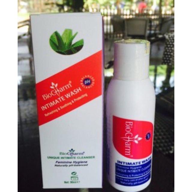 Nước rửa phụ khoa.biocharm intimate wash 90ml.