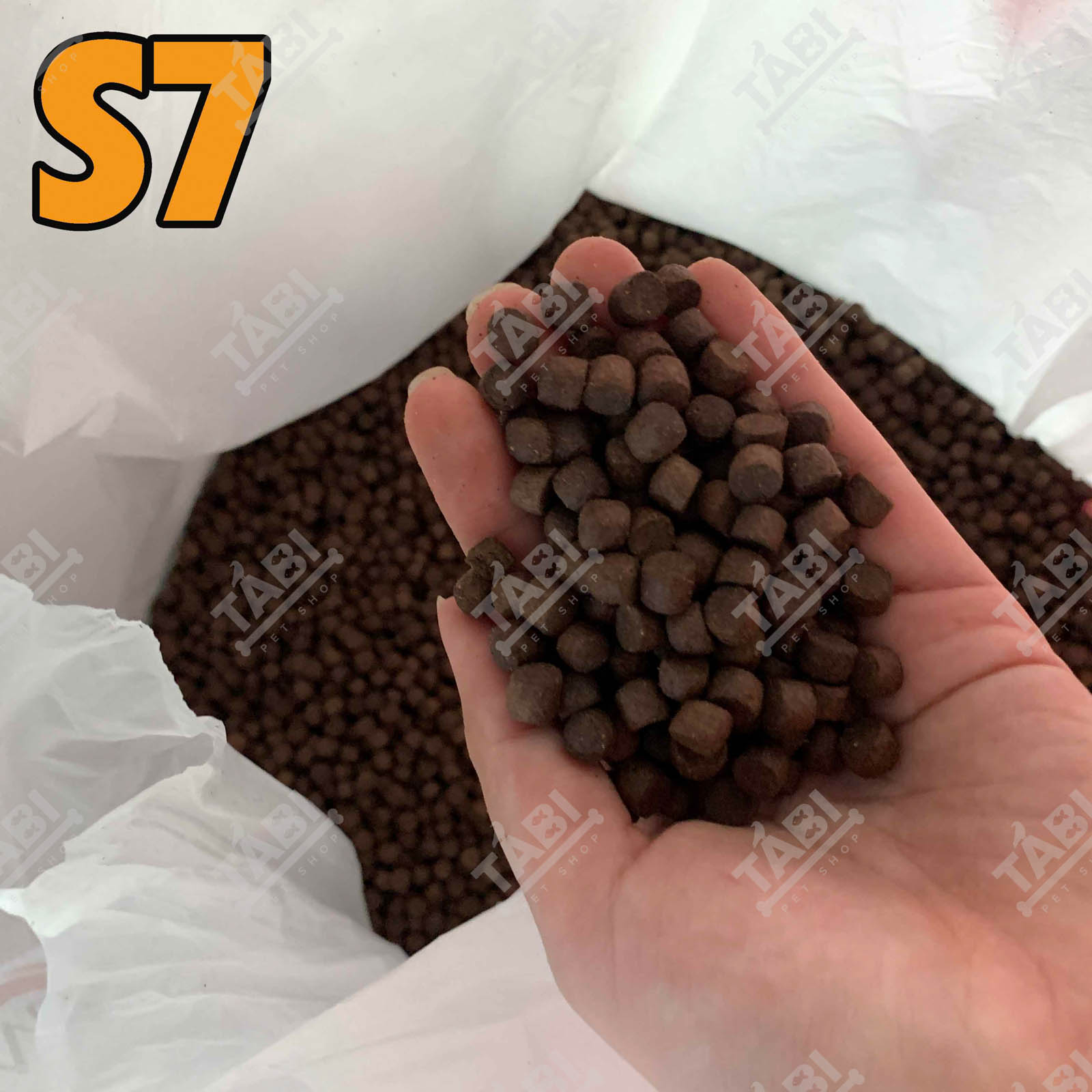 1KG Cám STELLA S7 40% Đạm Nổi Cho Cá Koi Cá Lóc... - Thức Ăn Cá Koi Tanh Kích Ăn Cho Cá