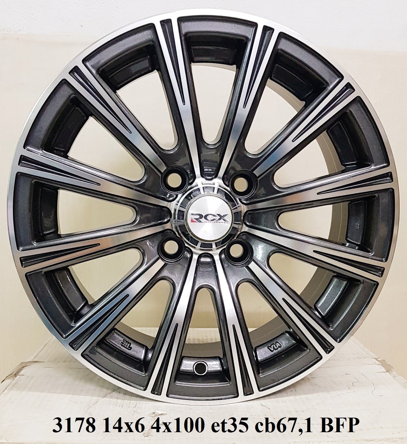 Lazang/mâm ô tô 14inch pcd 4x100 lắp vừa nhiều dòng xe .