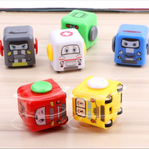 Đồ chơi xe đẩy trớn con quay 2 in 1 thú vị cho bé