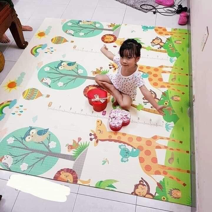 Thảm xốp hai mặt gấp gọn Chiếu xốp cho bé