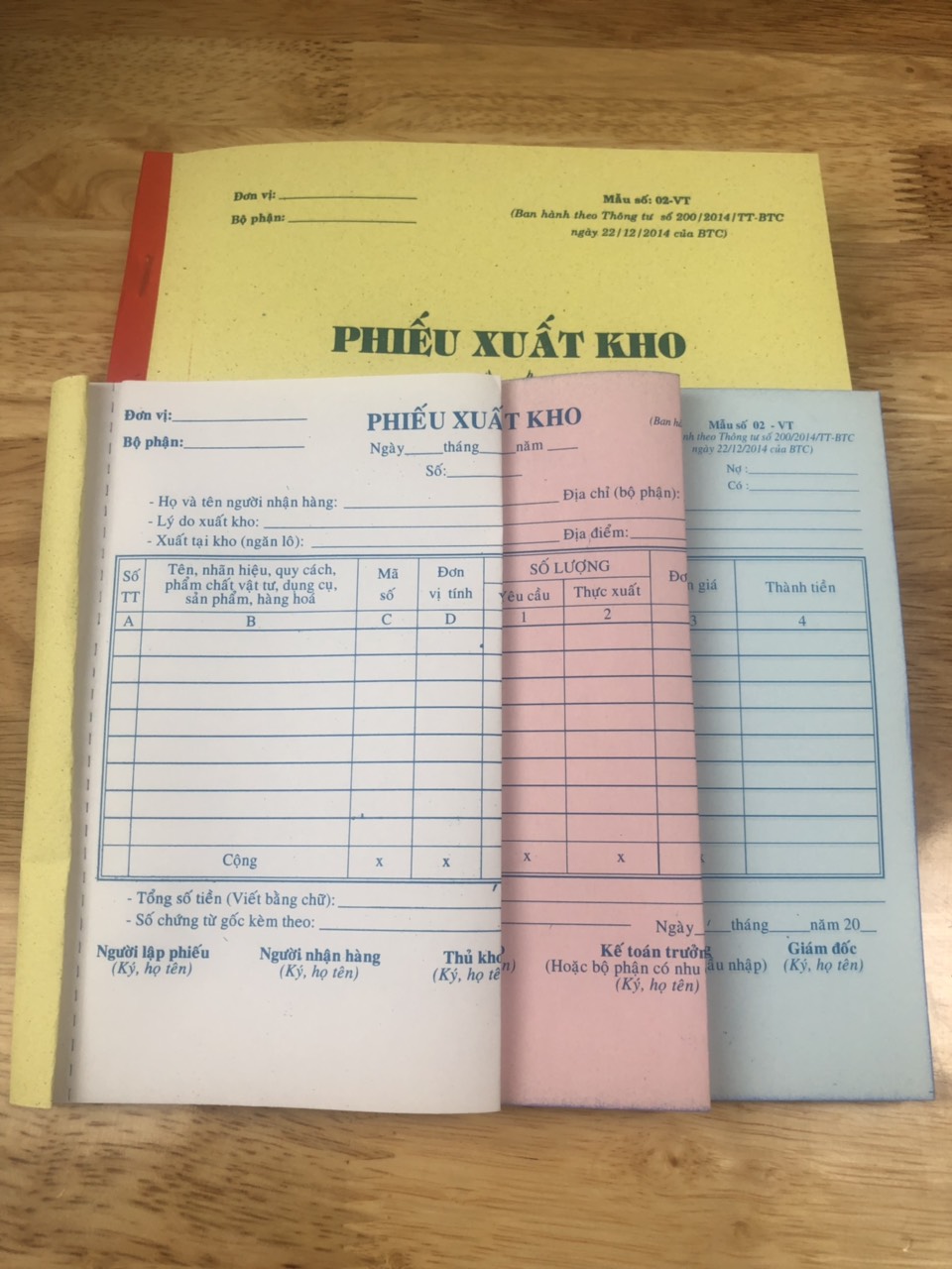 [HCM]Phiếu xuất kho 3 liên 150 tờ (50 bộ) - Khổ A5