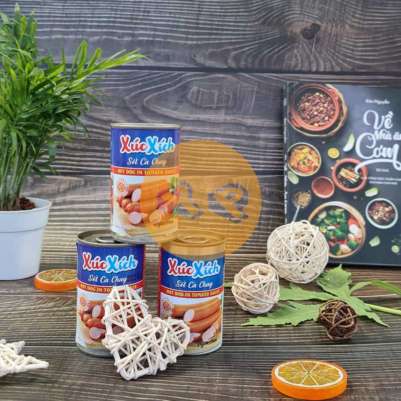 Xúc xích sốt cà chay Âu Lạc lon 165g - thực phẩm chay ngon