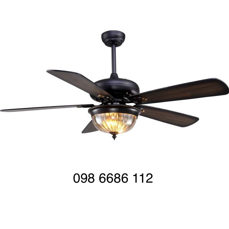 Quạt trần có đèn - Cánh gỗ tự nhiên trang trí - Rất sang trọng và quạt chạy rất êm - có điều khiển từ xa