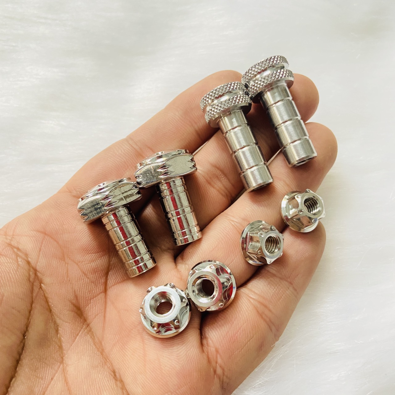 Bộ ốc tăng sên và tán full inox salaya cho các dòng xe wave, dream, future, exciter 2010, sirius