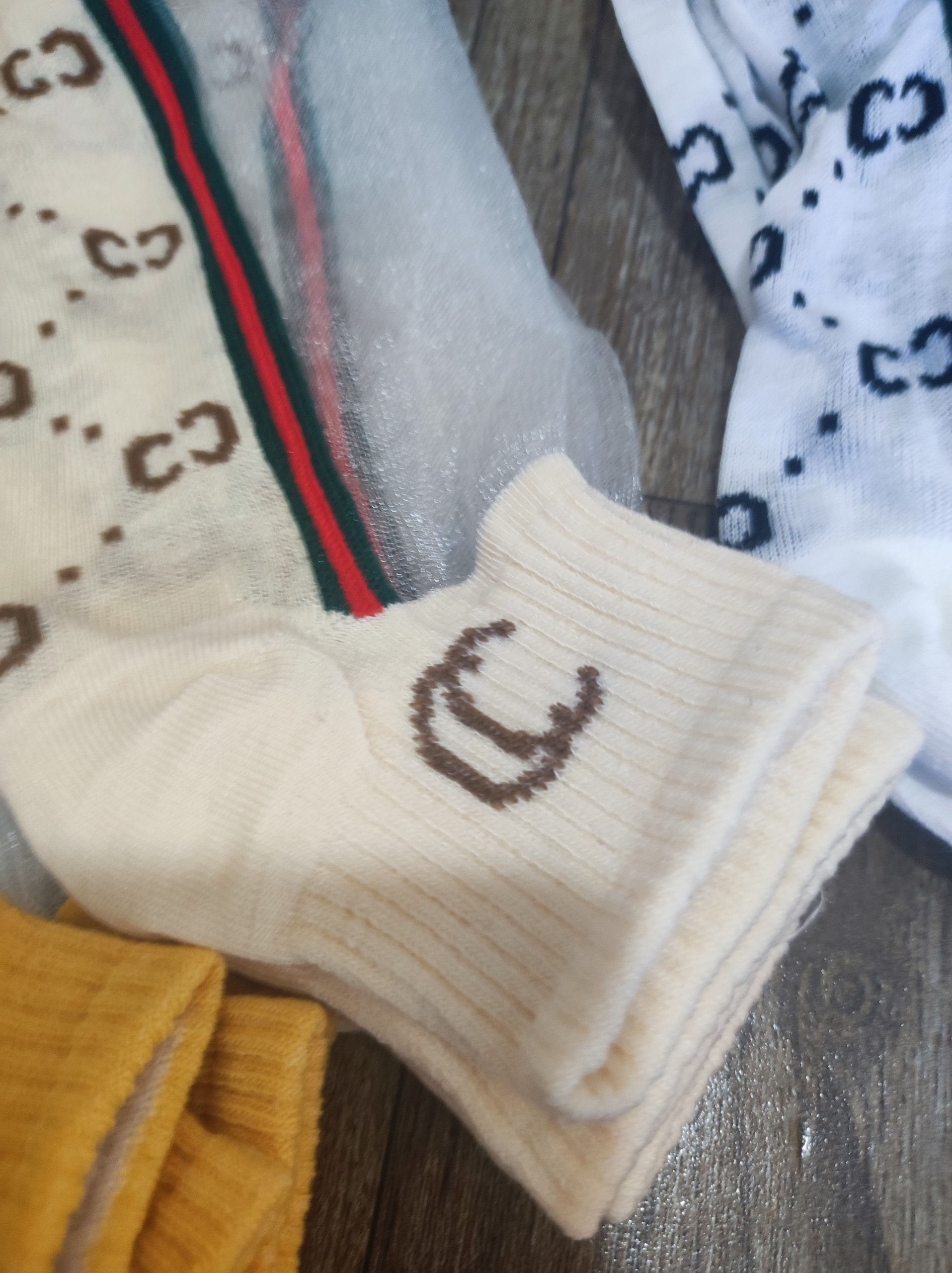 Tất lưới gucci nữ set 10 đôi 5 màu