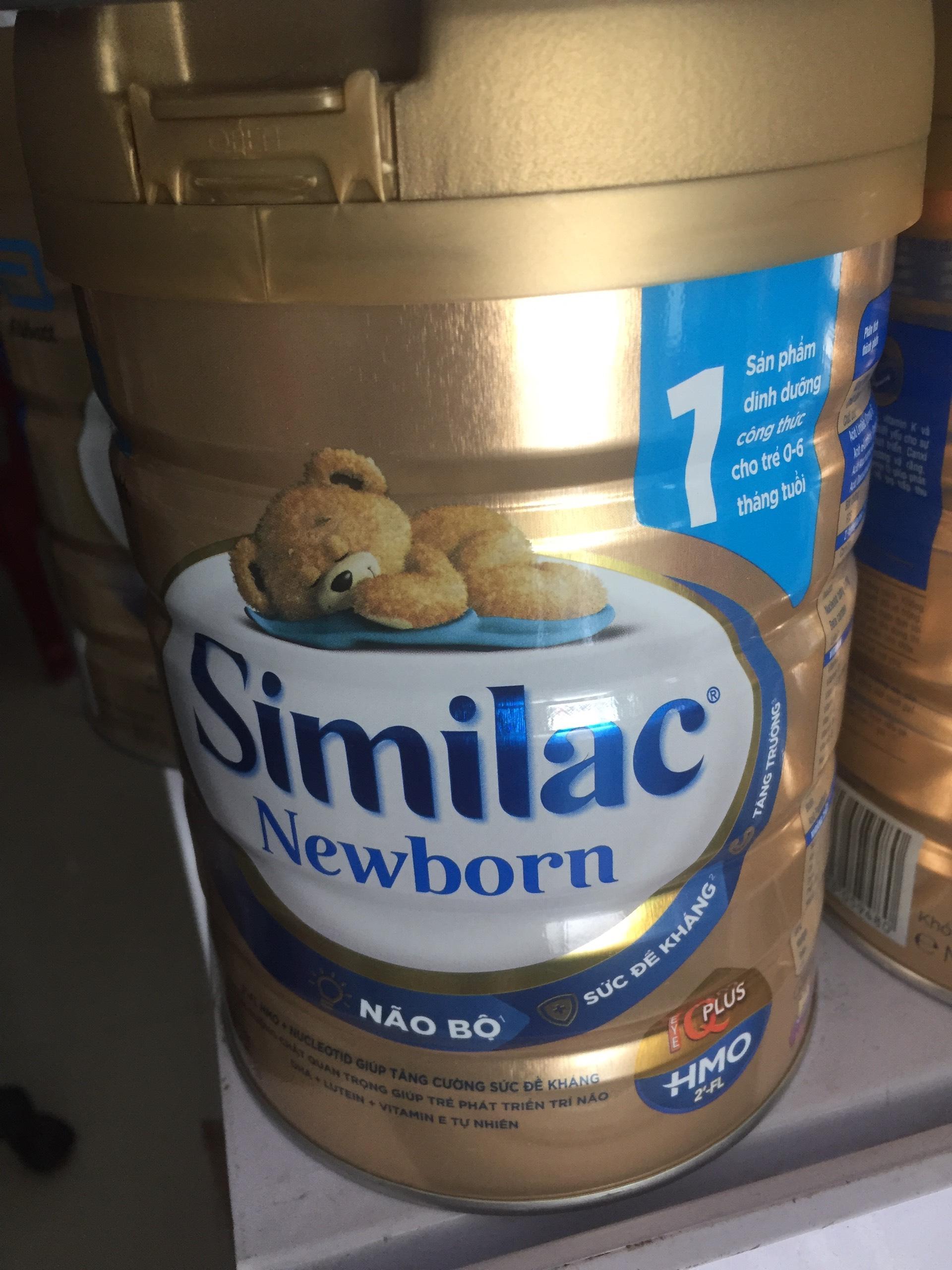 Sữa bột similac new born 1 900g