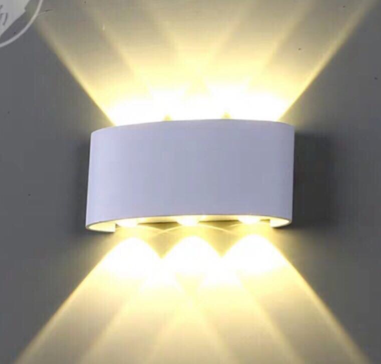 Đèn hắt tường 2 đầu 6w chống nước ánh sáng vàng vỏ đen và vỏ trắng
