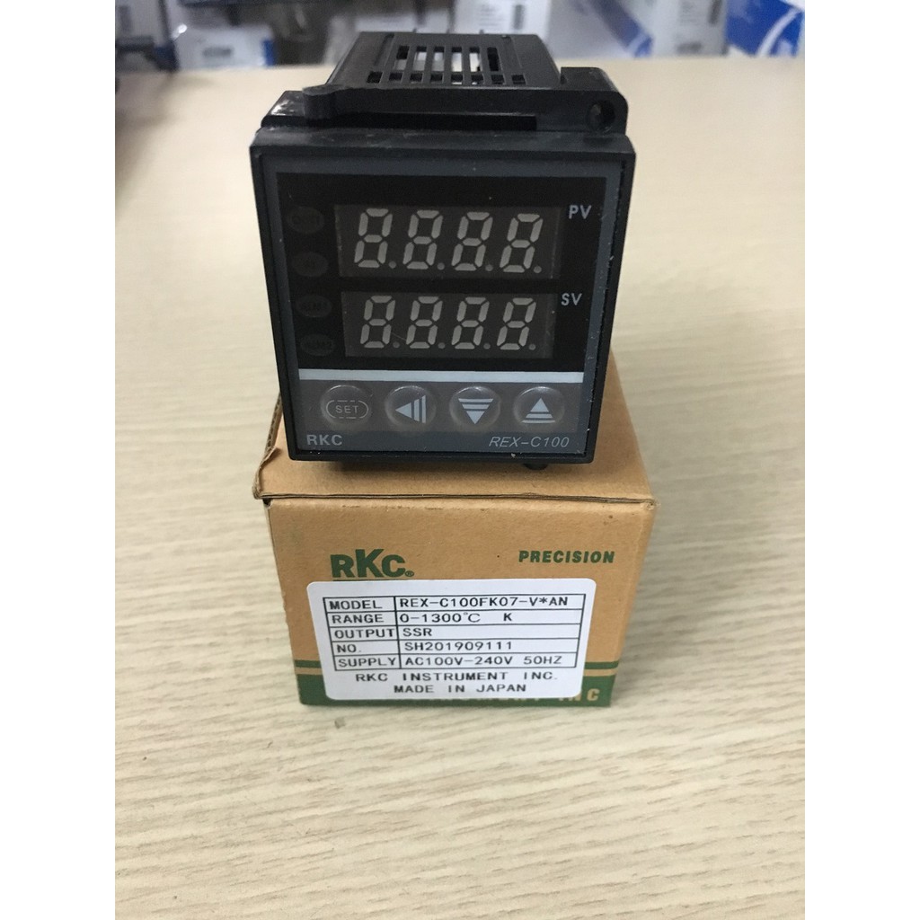 Đồng hồ nhiệt độ rkc rex-c100