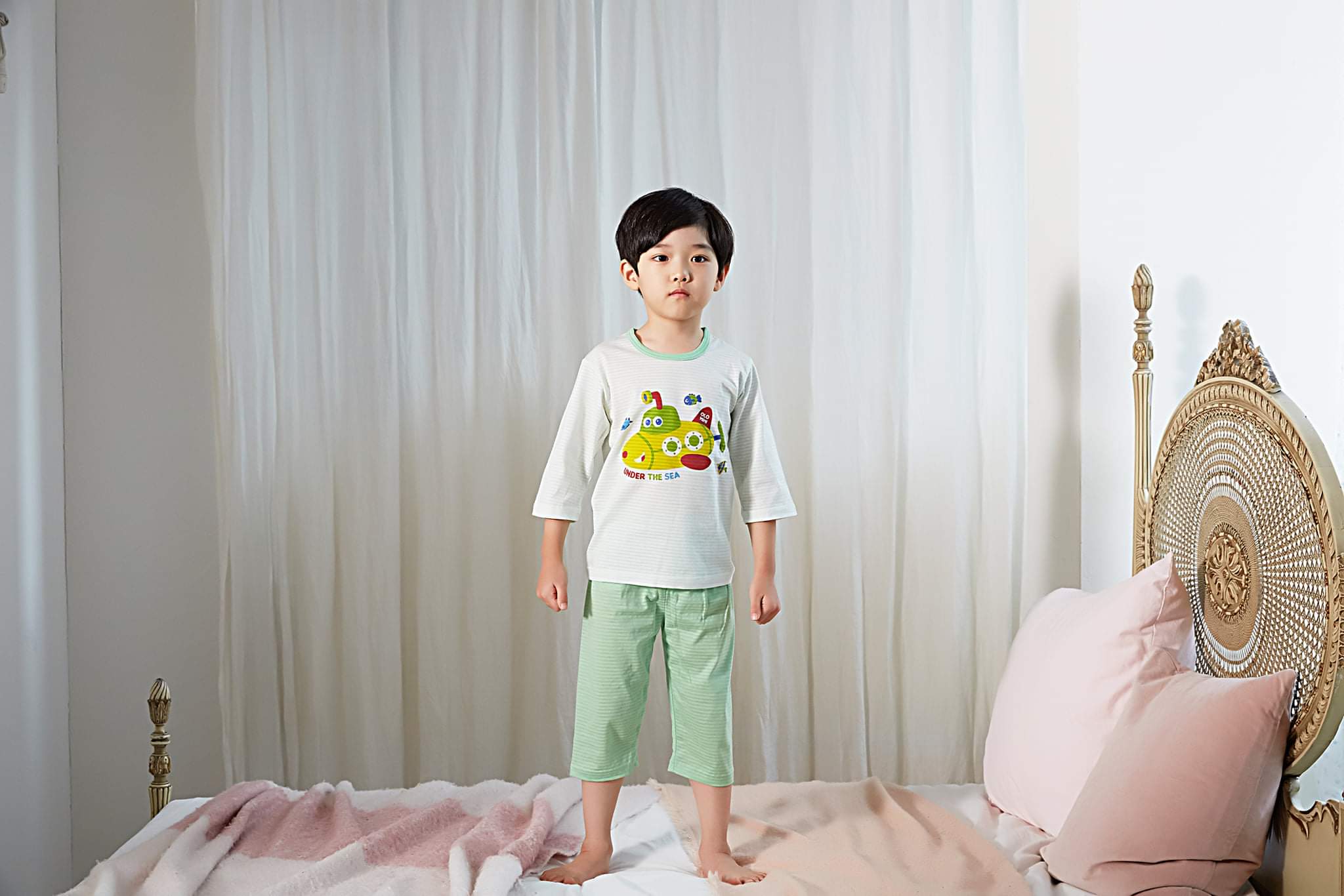 Bộ pijama lửng 100% cotton giấy cho bé trai Gogo Under the Sea - Olomimi Hàn Quốc