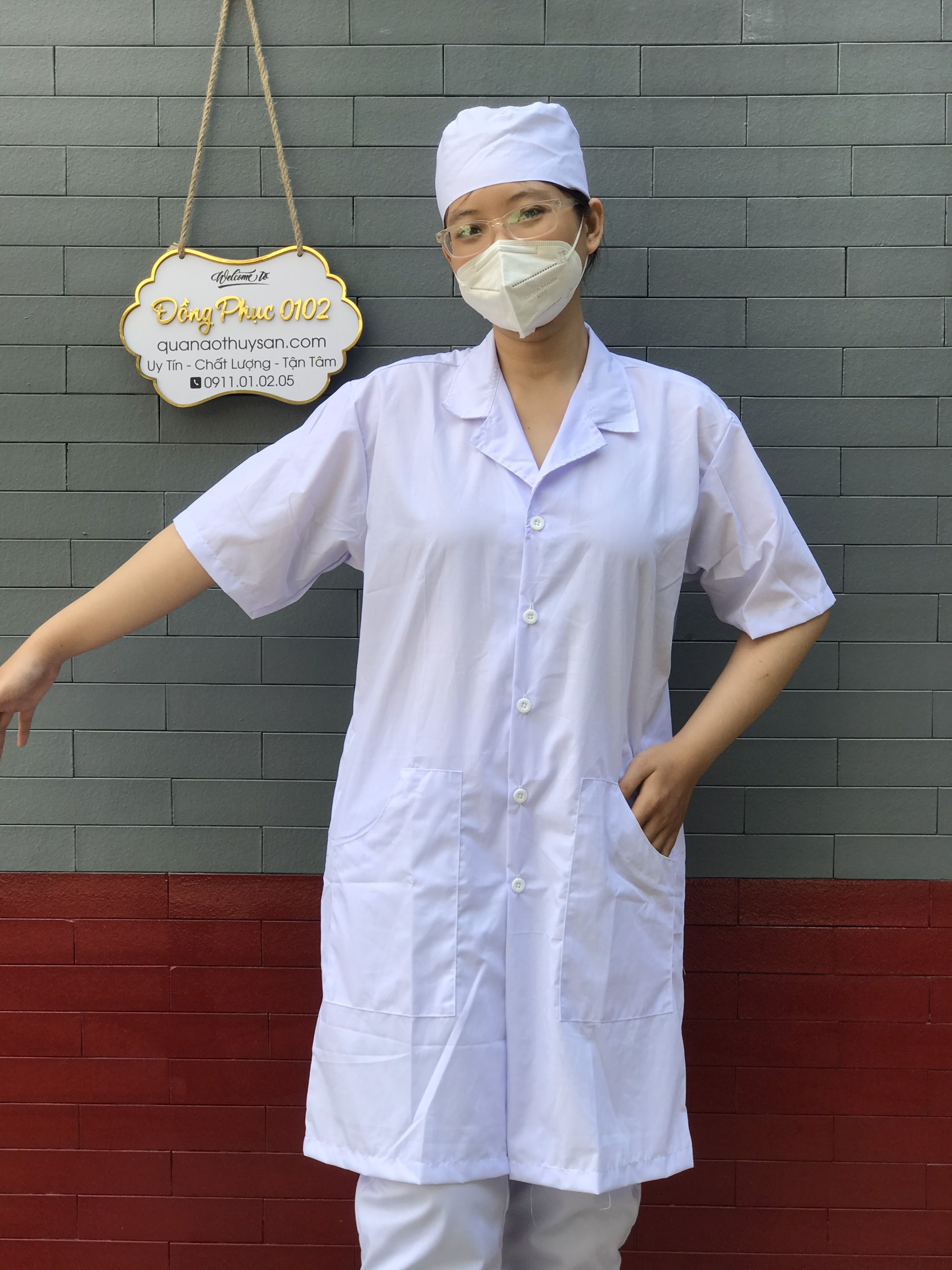 Áo Blouse trắng, áo choàng y tá, dược sĩ, dược phẩm