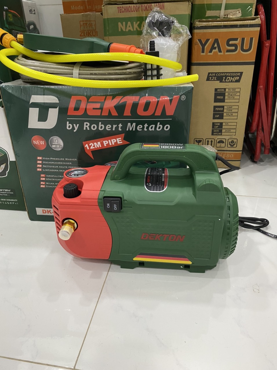 Máy rửa xe cao cấp dekton nội địa công suất 2950w