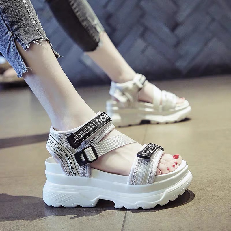 (2 MÀU) Sandal nữ thời trang đế cao siêu êm Ulzang cao cấp 2 màu Trắng Đen quai chữ RAW trẻ trung