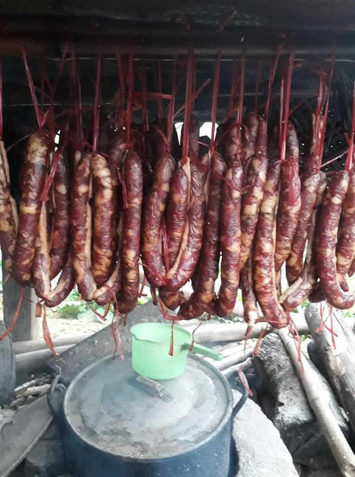 Lạp xưởng tây bắc mẹ tự làm