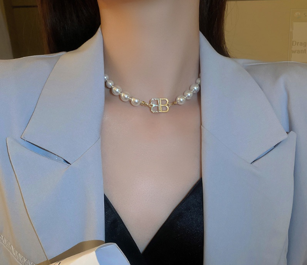 Dây chuyền đính đá thời trang dành cho nữ