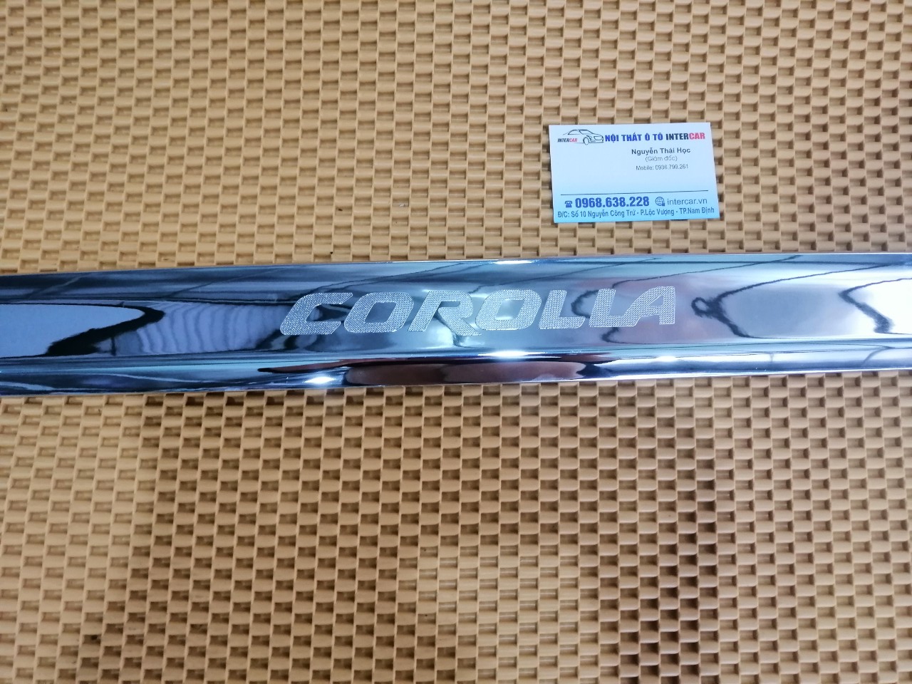 Ốp cản sau toyota altis 2015 - 2016