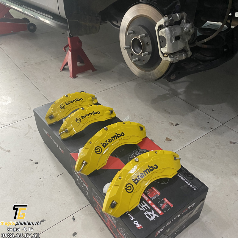 Ốp má phanh Brembo cho Mazda CX5, CX-5 2018-2023, Mazda CX8, CX-8
