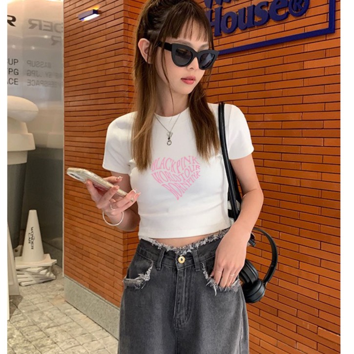 Áo Croptop Blackpink trái tim hồng