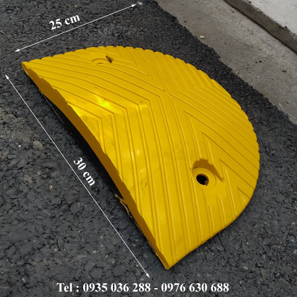 [HCM]gờ giảm tốc bằng cao su dài 25 cm - Màu Vàng, Màu Đen