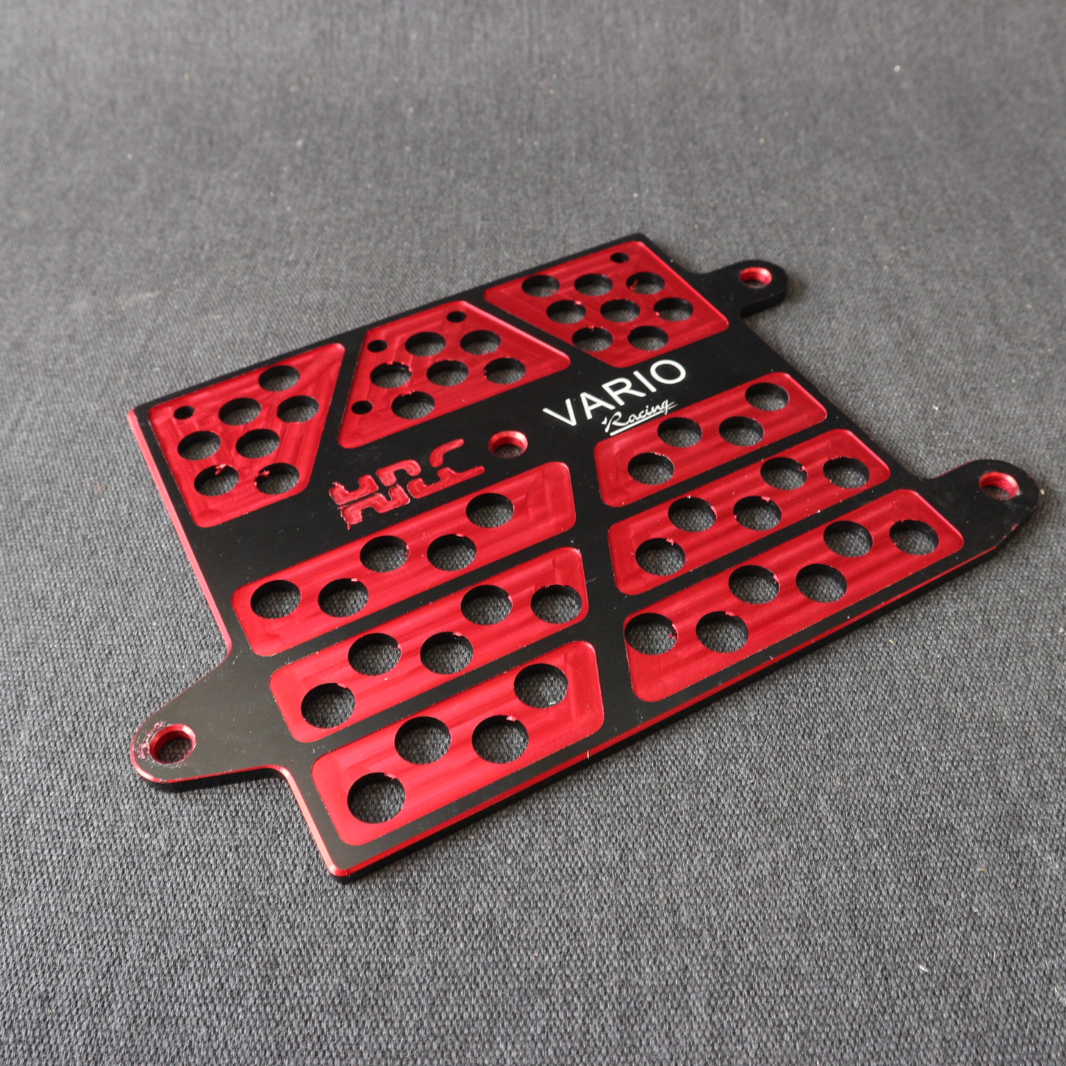[SALE SALE] CHE KÉT NƯỚC XE MÁY BẰNG NHÔM DÀY CNC (MÀU ĐỎ) DÀNH CHO CLICK - VARIO  HÀNG SIÊU CHẤT - CHE KÉT NƯỚC CLICK - VARIO