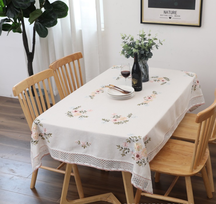 [100*150] Khăn trải bàn vải cotton viền ren hoạ tiết thêu nổi phong cách vintage sang trọng [T051]