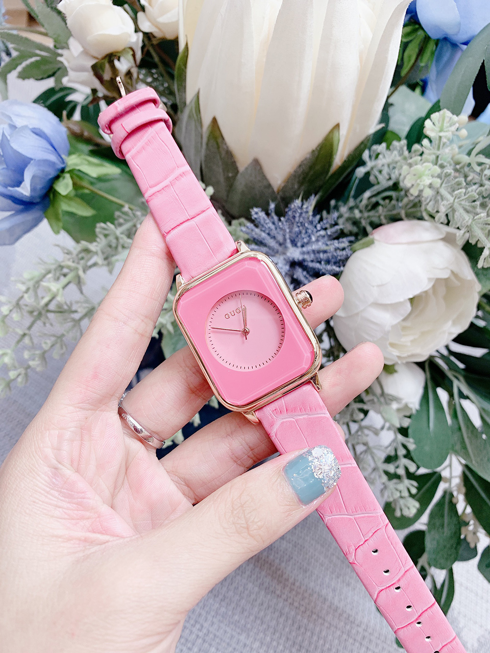 Đồng hồ Nữ GUOU Dây Mềm Mại đeo rất êm tay, Chống Nước Tốt, Bảo Hành Máy 12 Tháng Toàn Quốc 2