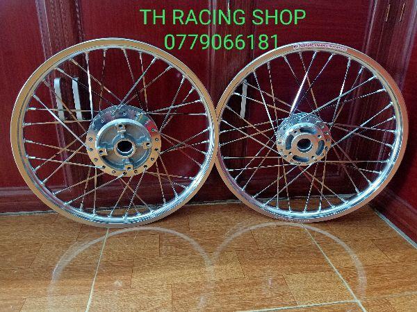 BÁNH CĂM EXCITER 135 ĐÙM MẠ CROM NIỀNG NHÔM THÁI CĂM DẸP GẮN VỪA KHÔNG CHẾ