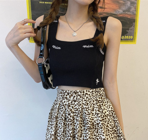 Áo hai dây bản to len tăm croptop thêu chữ MALEN
