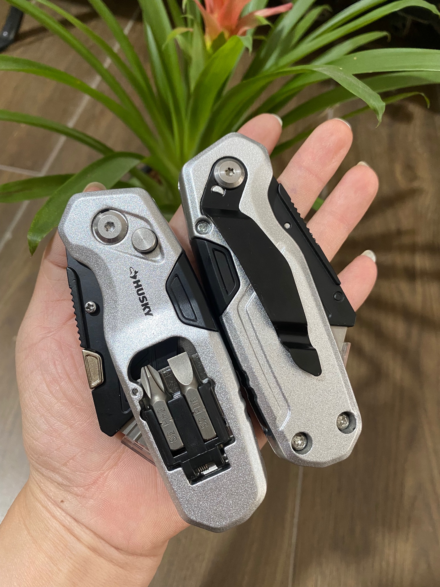 Dao rọc cáp, rọc giấy husky đa năng