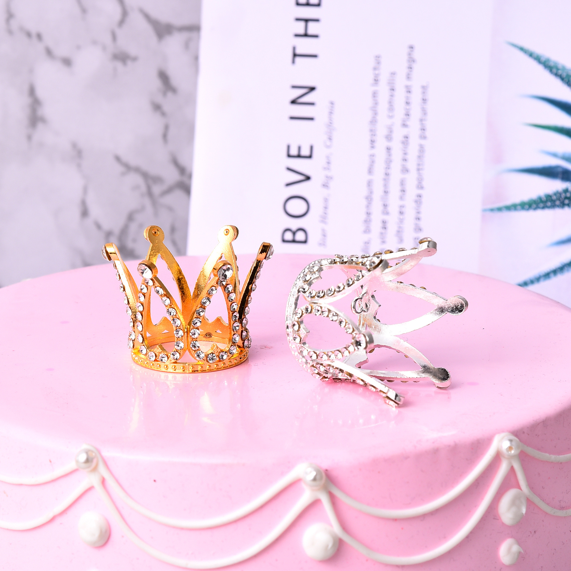 Vương Miện kim loại nhỏ chụp ảnh Nail, trang trí bánh kem