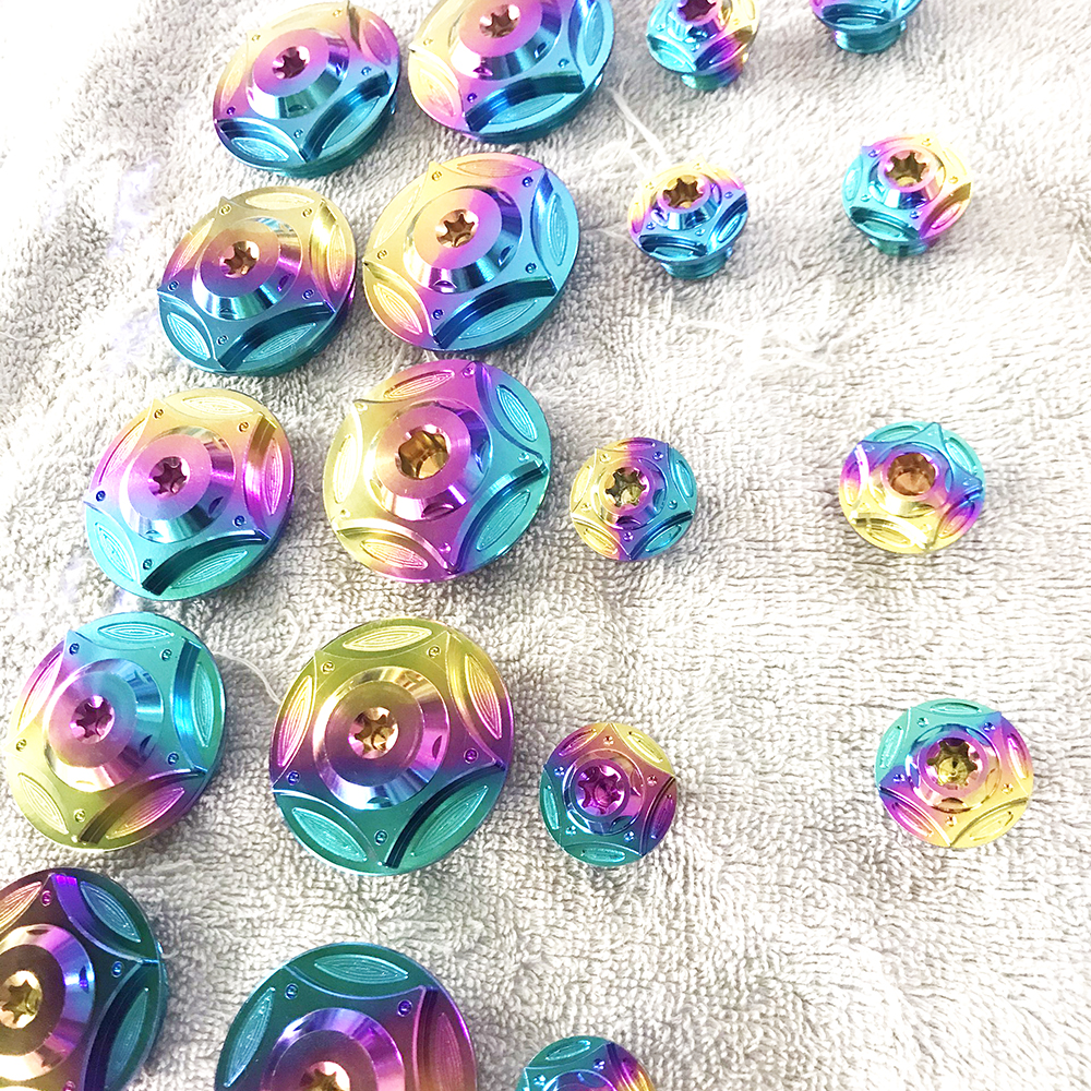 Ốc mâm lửa Titan Gr5 cho Yamaha Exciter - Sirius -Jupiter... và Honda Wave - winner - Sonic... các dòng