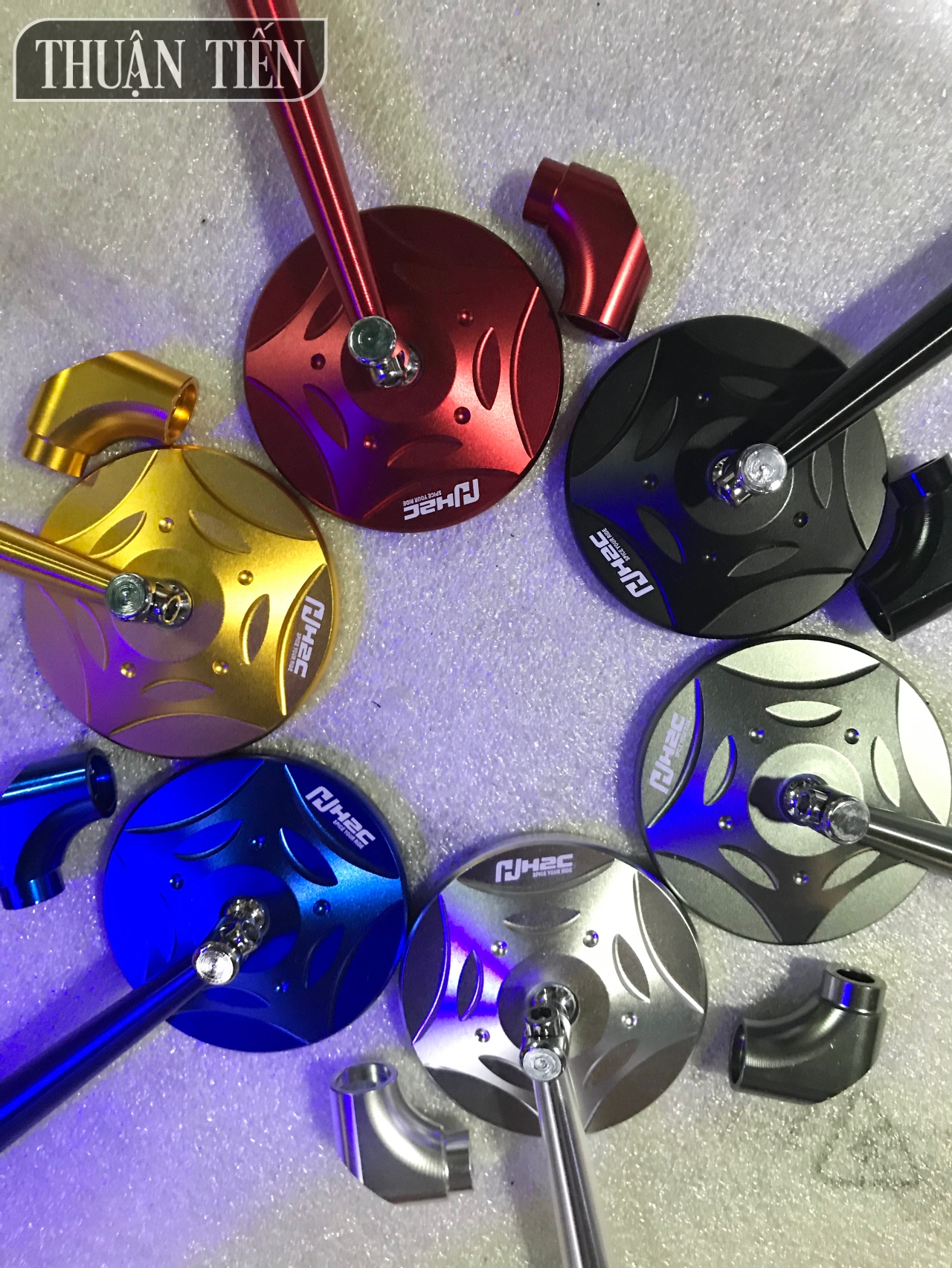 KÍNH H2C TRÒN CAO CẤP MẶT XANH CHỐNG CHÓI LẮP ĐƯỢC NHIỀU LOẠI XE - ĐỦ MÀU - 1 CÂY