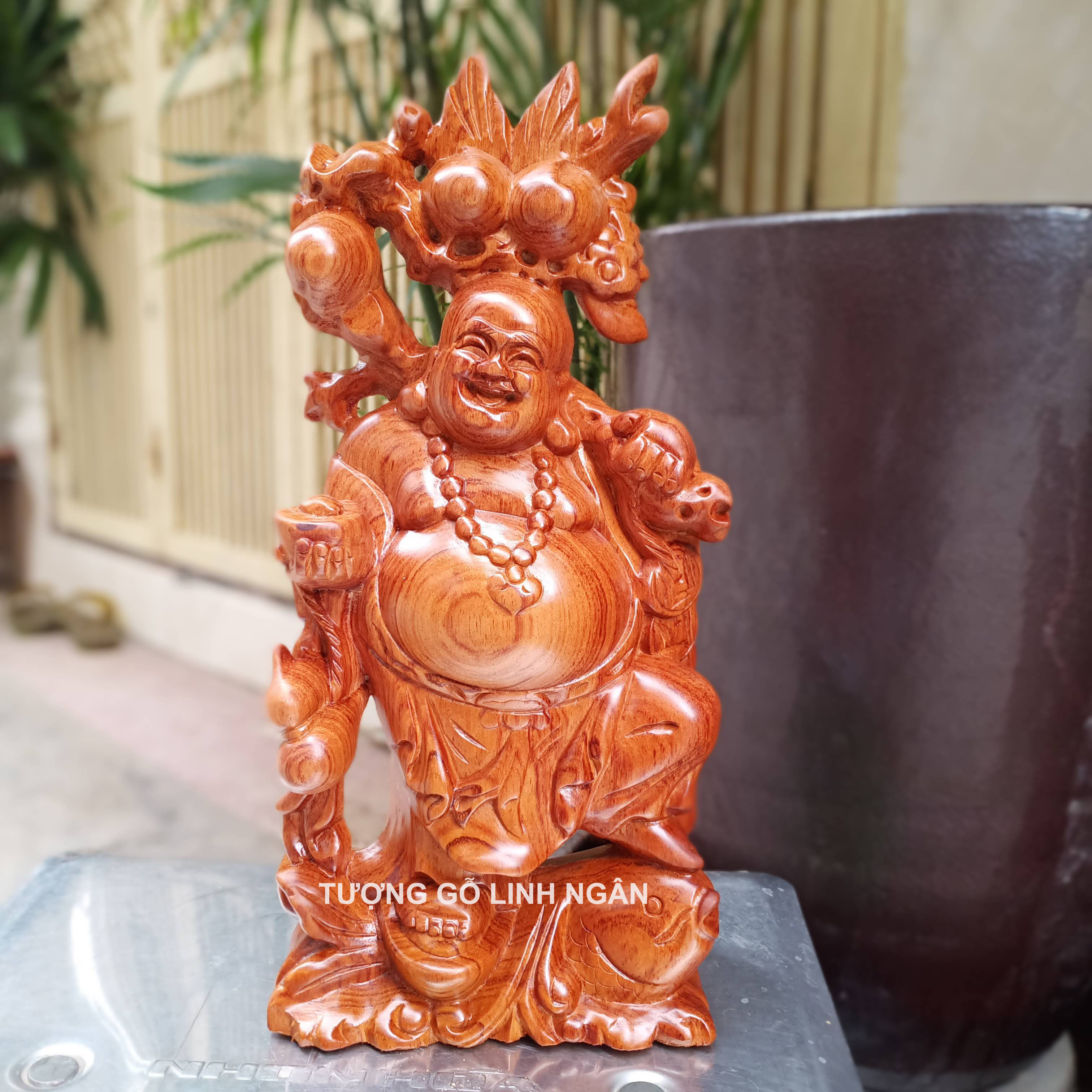 Tượng phật di lặc gỗ hương cao 30 cm
