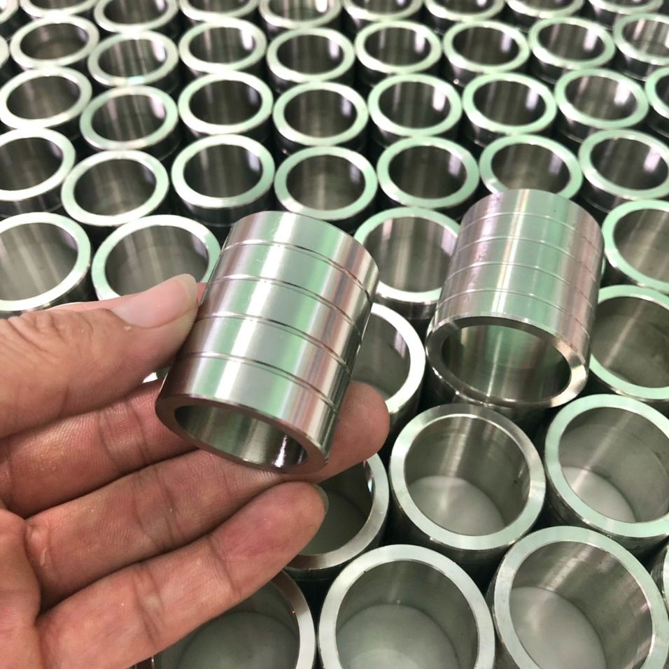 Khâu nối cổ pô inox 304/ adapter nối cổ pô chống xì tuyệt đối cho cái laoij bô 2 khúc qu17