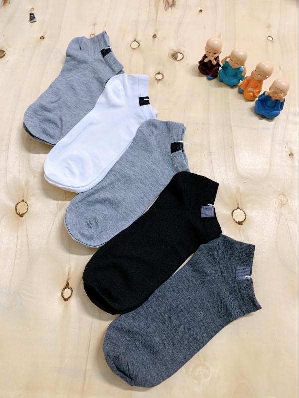 Set 10 đôi tất / vớ nam cổ ngắn chống mùi kháng khuẩn, phong cách Hàn Quốc đơn giản dễ kết hợp với mọi trang phục.