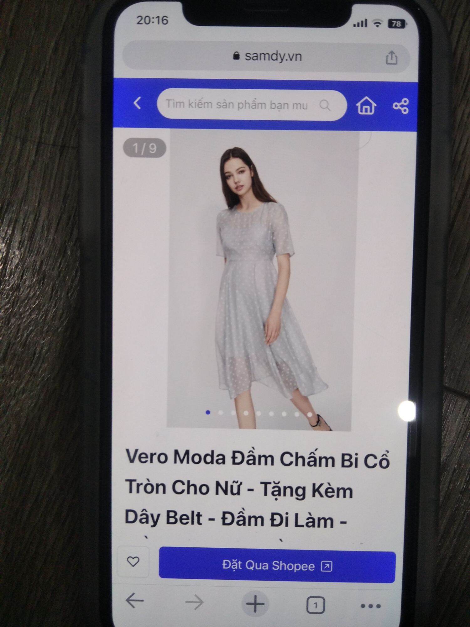 Đầm chấm bi cổ tròn Vero Moda