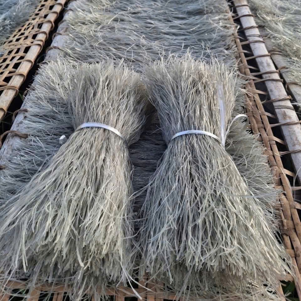 (1kg) Miến dong Điện Biên sợi nhỏ loại ngon đặc biệt sùng thị bầu loại 1. Miến dong thái tay sợi to, sợi nhỏ hồng phước