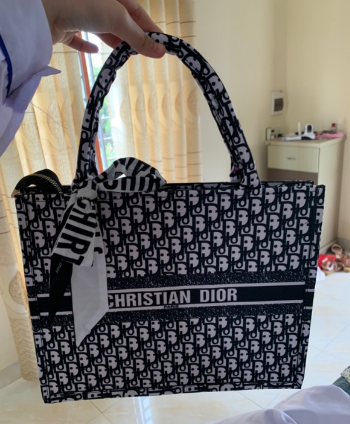 Túi xách nữ công sở thổ cẩm – giỏ xách họa tiết di.or book tote sang trọng size 35 kèm khăn- t010 shee 's house