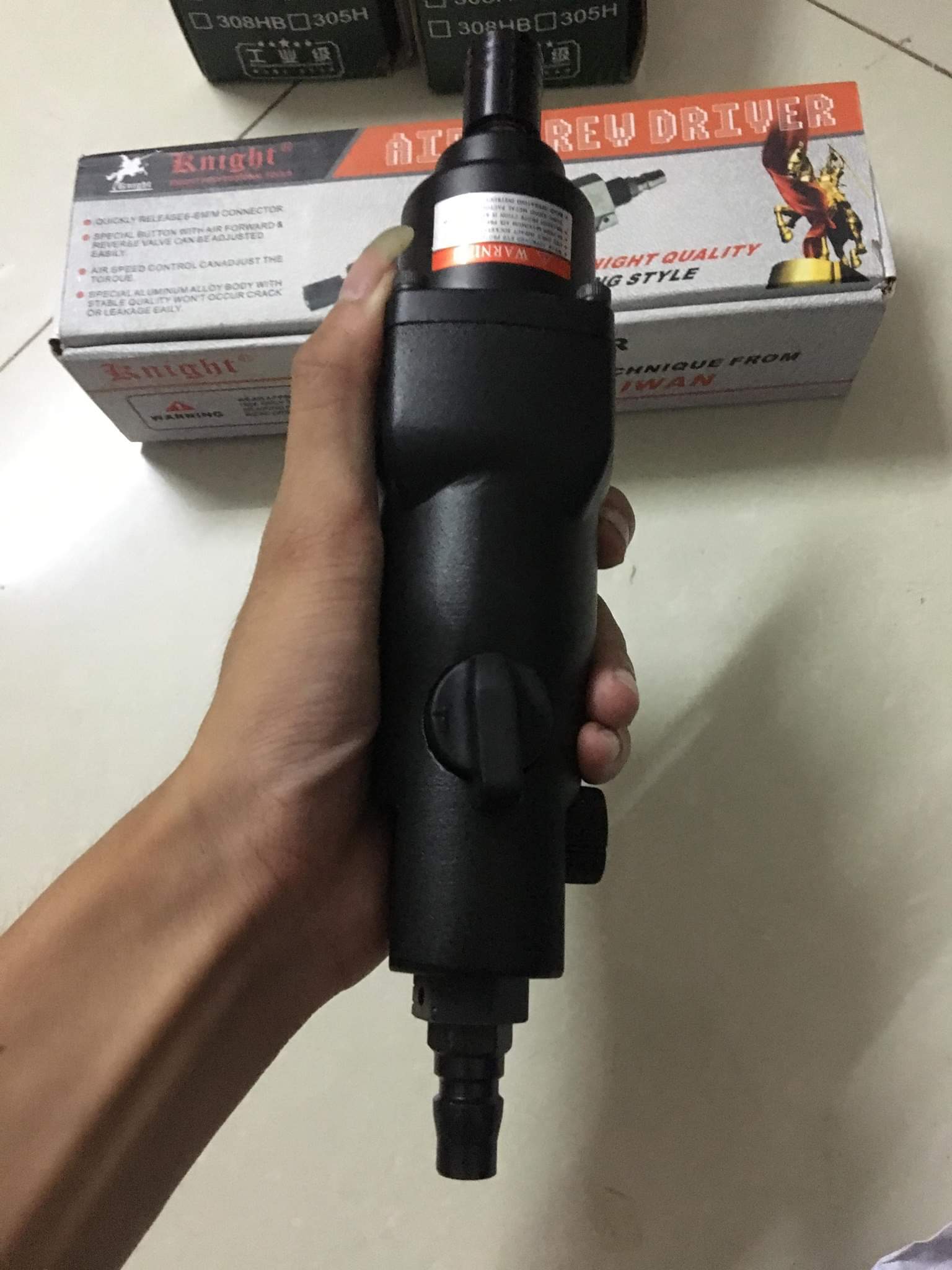 Máy bắn vít mini màu đen thương hiệu Knight Có Búa