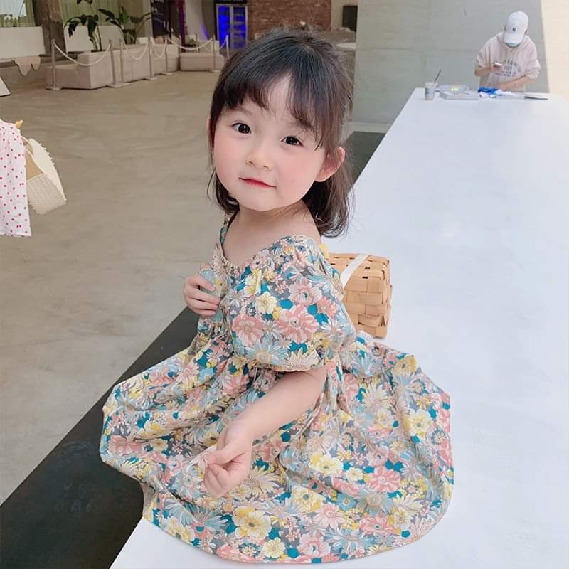 Váy hoa nơ lưng cho bé gái