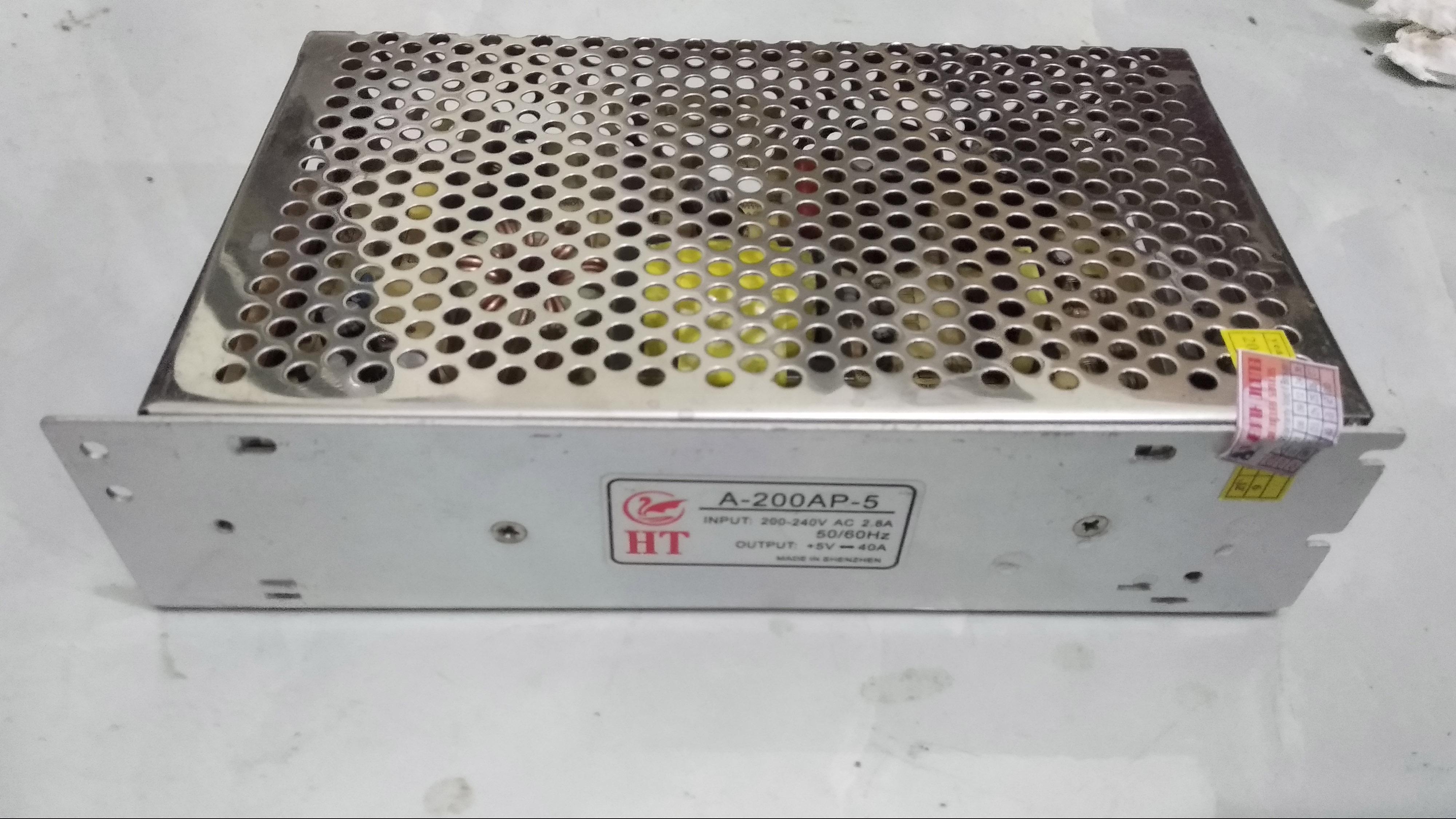 NGUỒN TỔ ONG 5V 45A BÓC MÁY CNC . ĐÃ KIỂM TRA CHẤT LƯỢNG TRÊN 90% . VỎ NHÔM DÀY ĐẦY ĐỦ ỐC VÍT NỐI BẢO HÀNH LÊN ĐẾN 3 THÁNG