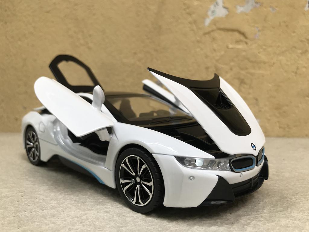 Mô hình xe ô tô bmw i8 1:24