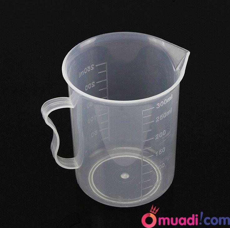 CA ĐONG NHỰA 250 ML - Có Vạch Phân Chia Định Lượng