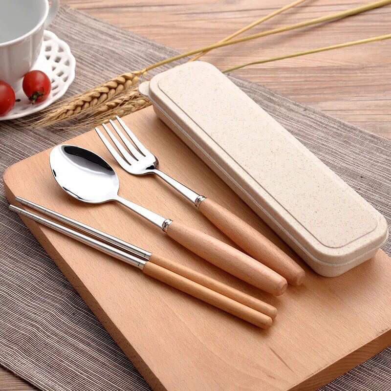 Bộ đũa, thìa, dĩa inox cán gỗ hộp đựng lúa mạch
