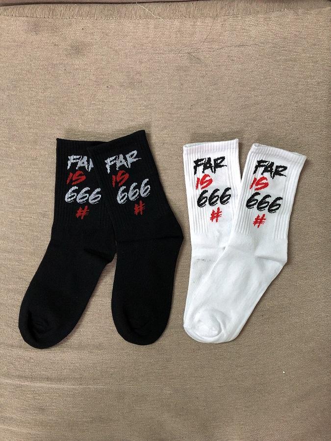 Combo 2 đôi vớ unnisex off white chữ far is 666#