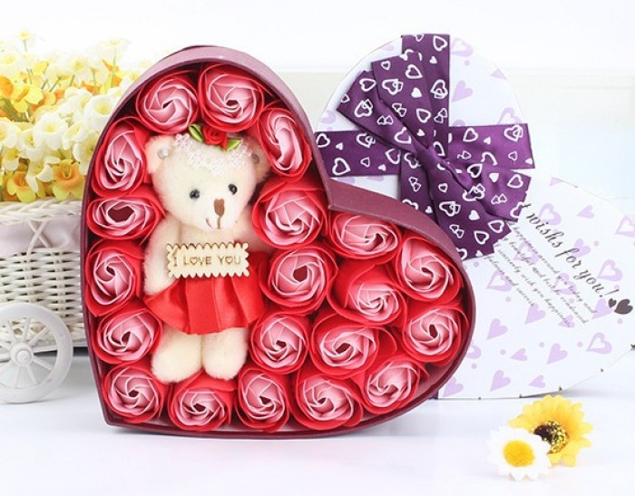 [Quà Tặng] Hộp quà tặng hoa hồng sáp thơm hình trái tim (20 bông) kèm gấu yêu - quà tặng cực dễ thương cho bạn gái
