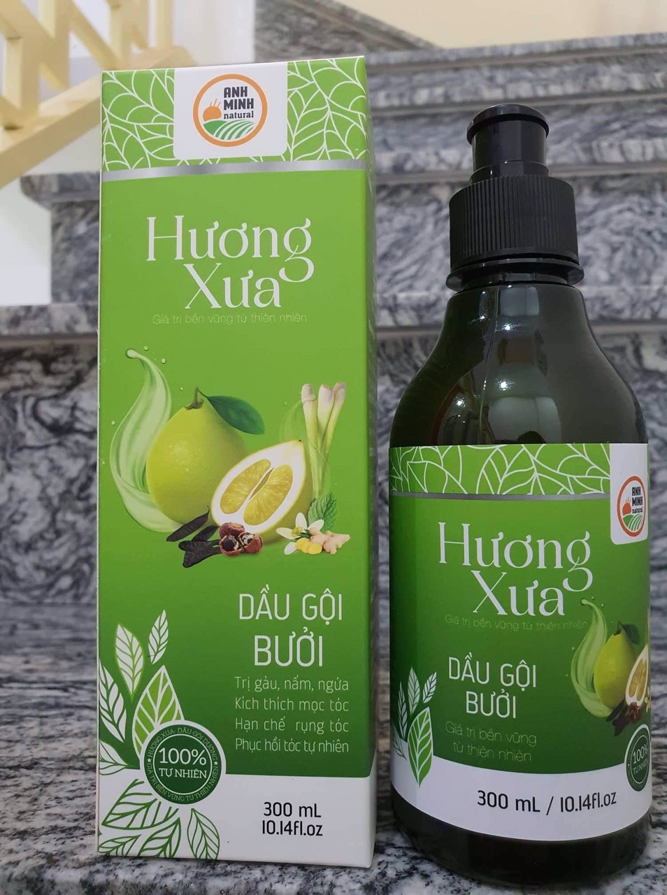 Dầu Gội Thảo Mộc Hương Xưa  - (Vỏ bưởi,bồ kết, hương nhu, bồ hòn, cỏ mần trầu, sả chanh, gừng, tinh dầu tràm gió - Hạn chế rụng tóc, kích thích mọc tóc, gàu, nấm, ngứa, cải thiện tóc khô, xơ, hư tổn...)