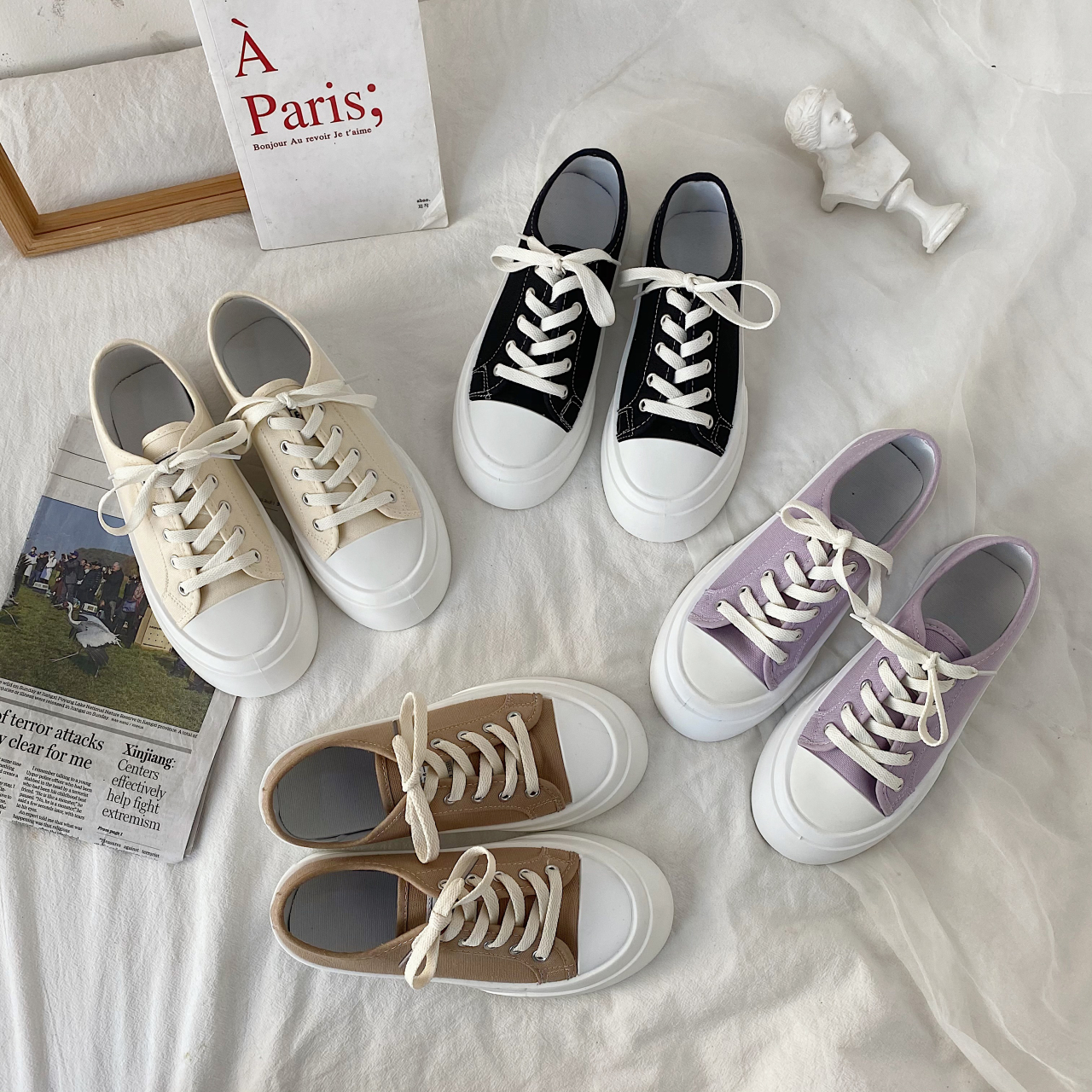 Giày thể thao nữ Ulzzang bata đen trắng đế bánh mì độn đế vải canvas vintage conver cute