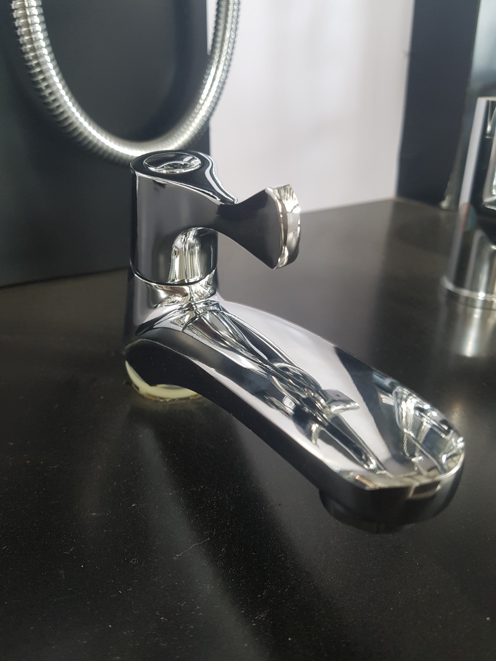Vòi lavabo 201, vòi lavabo bóng, vòi lavabo, vòi nước, vòi nước inox, voi nuoc, vòi rửa, vòi rửa tay, vòi chậu rửa mặt, vòi nước inox 304, vòi rửa mặt